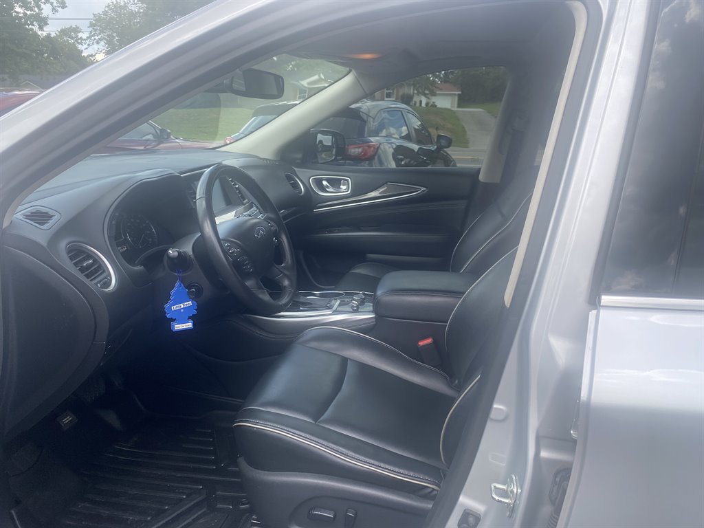 2019 INFINITI QX60 - $11,998