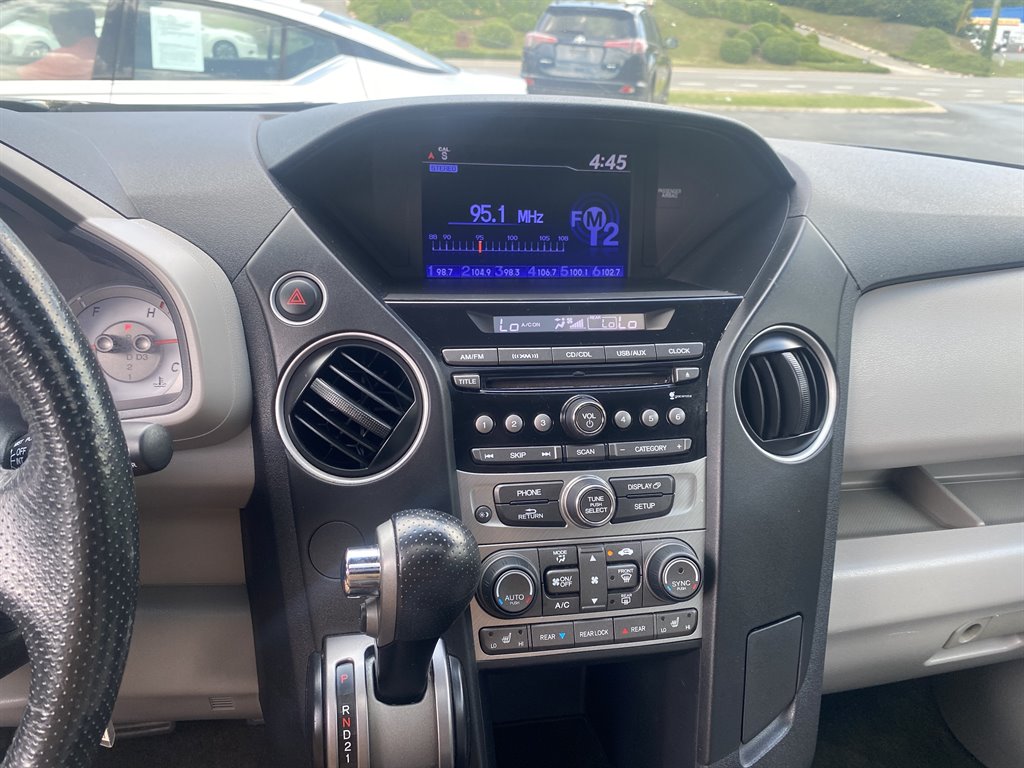 2015 Honda Pilot - $13,295