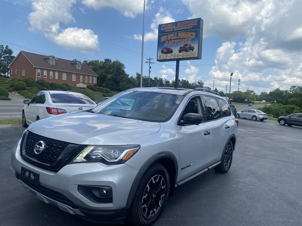 2020 Nissan Pathfinder - $14,295