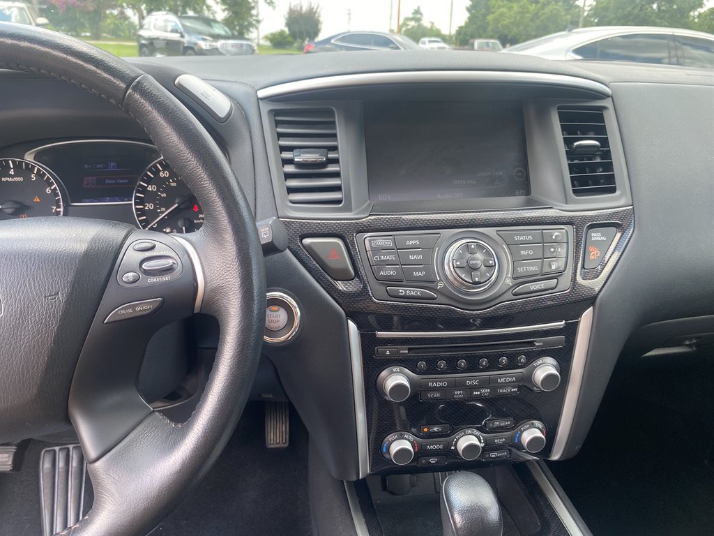 2020 Nissan Pathfinder - $14,295