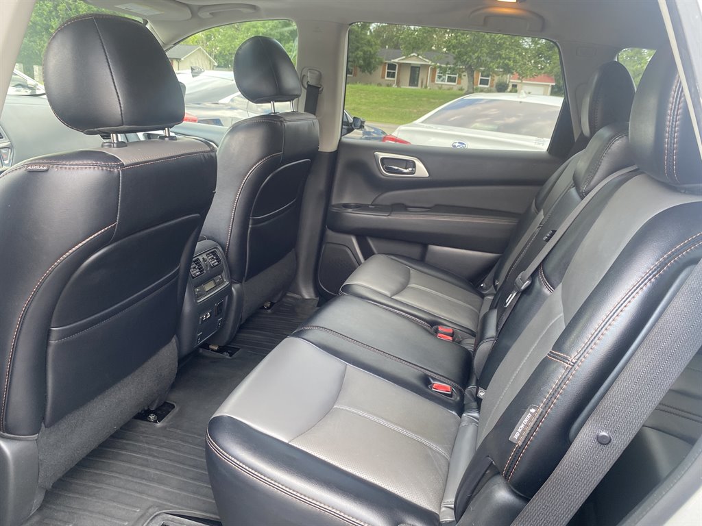 2020 Nissan Pathfinder - $14,295