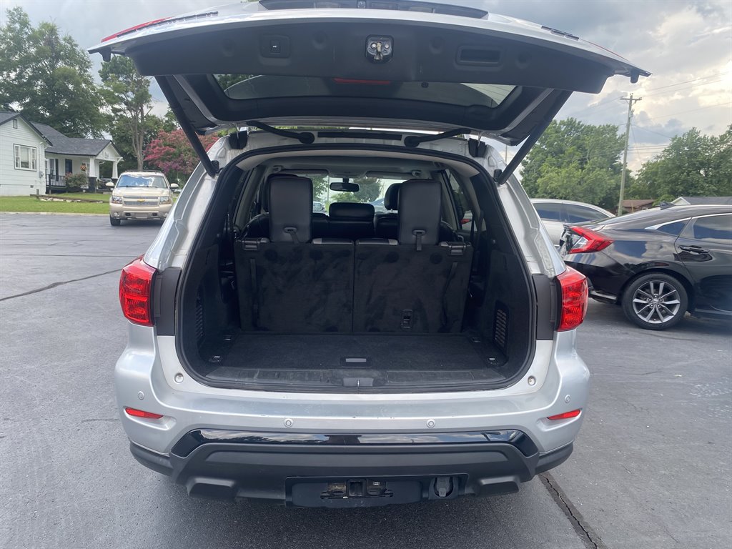 2020 Nissan Pathfinder - $14,295