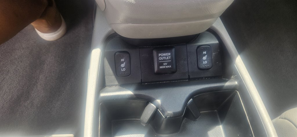 2013 Honda CR-V - $13,995