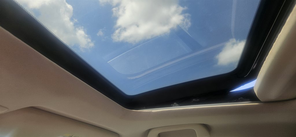 2013 Honda CR-V - $13,995
