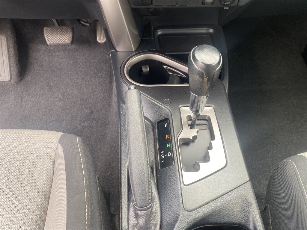 2018 Toyota RAV4 - $16,995