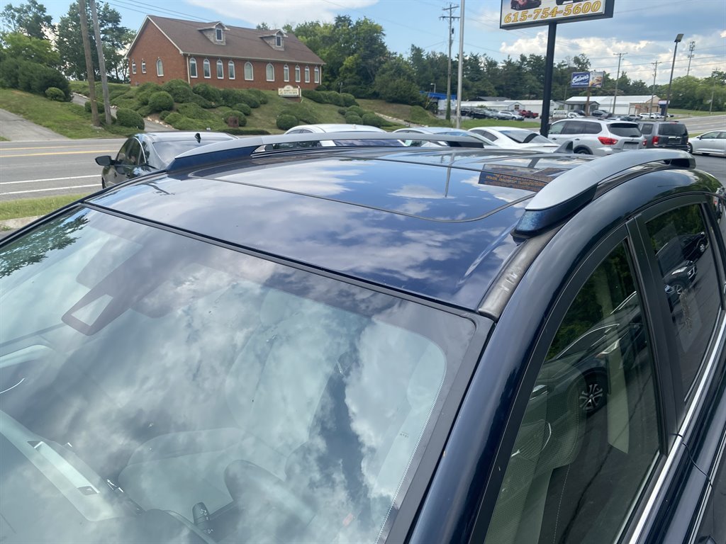 2018 Toyota RAV4 - $16,995