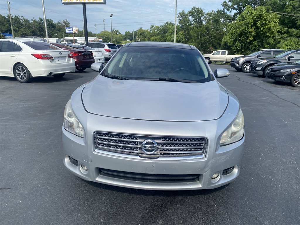 2012 Nissan Maxima - $8,595