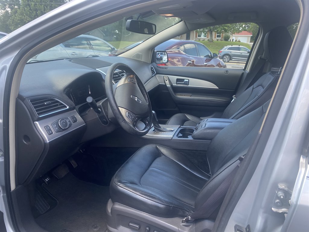 2012 Lincoln MKX - $9,995