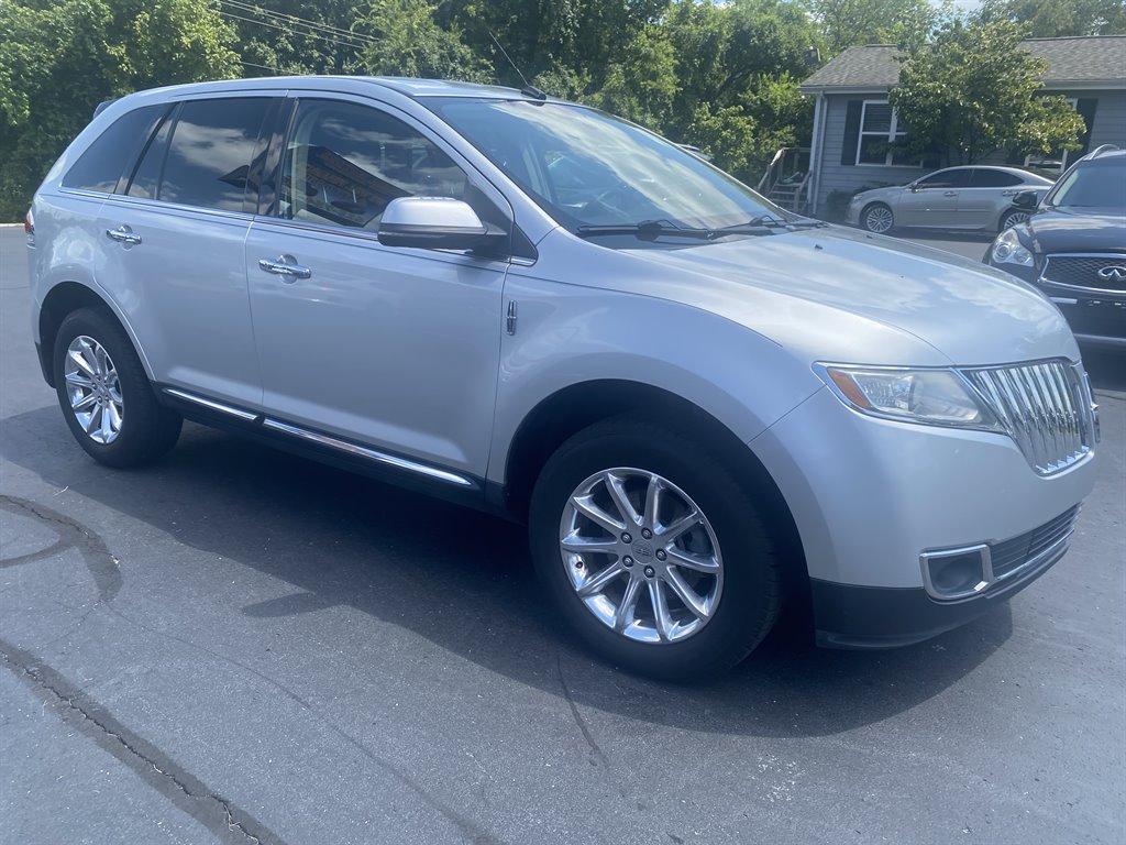 2012 Lincoln MKX - $9,995