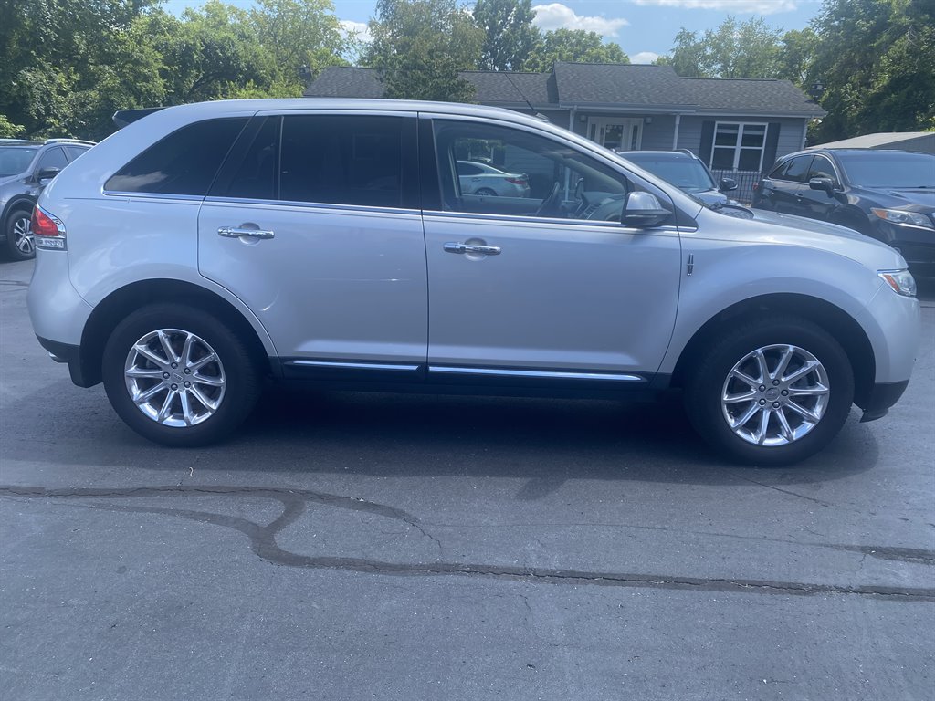 2012 Lincoln MKX - $9,995