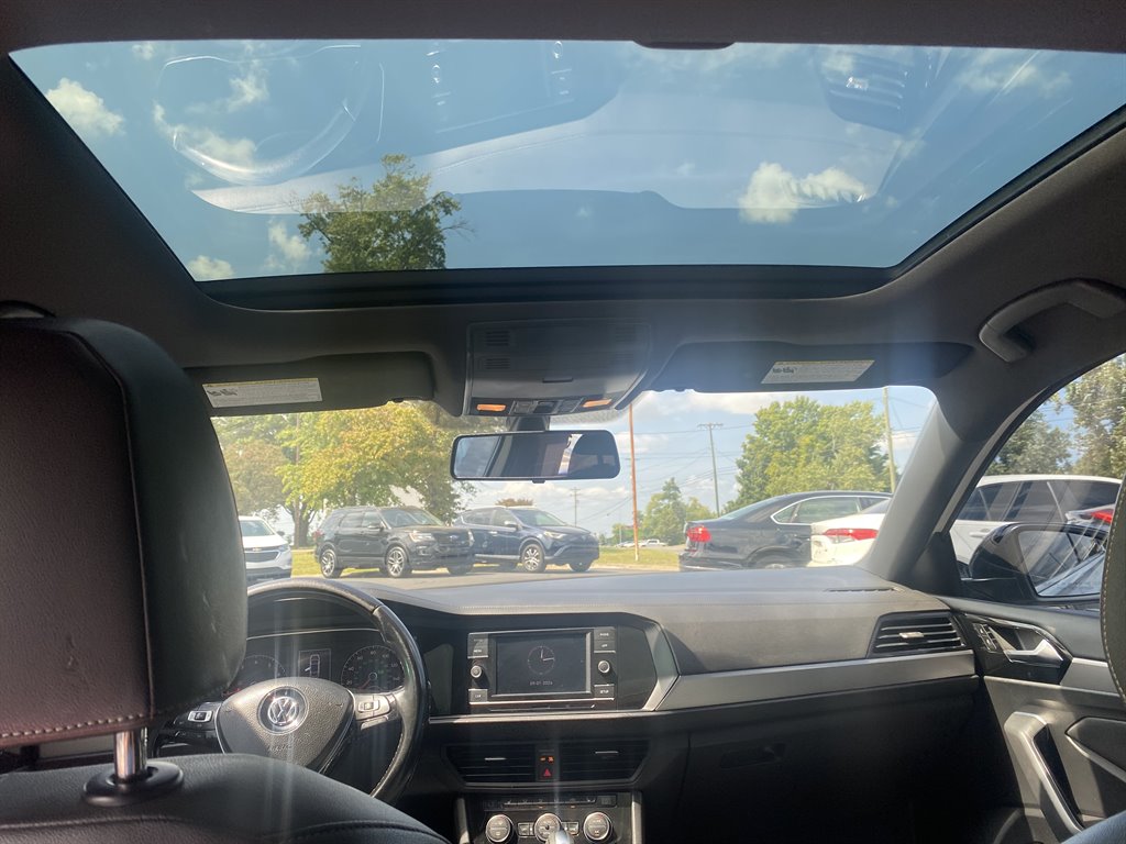2019 Volkswagen Jetta - $11,999