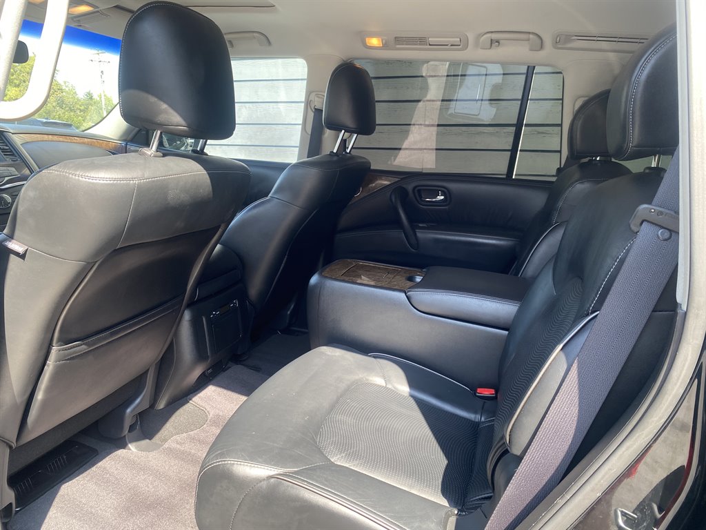 2016 INFINITI QX80 - $14,295