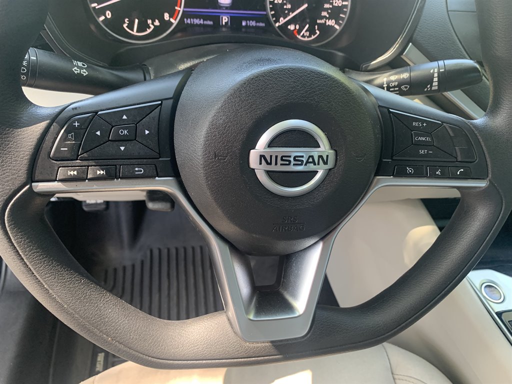 2019 Nissan Altima S photo