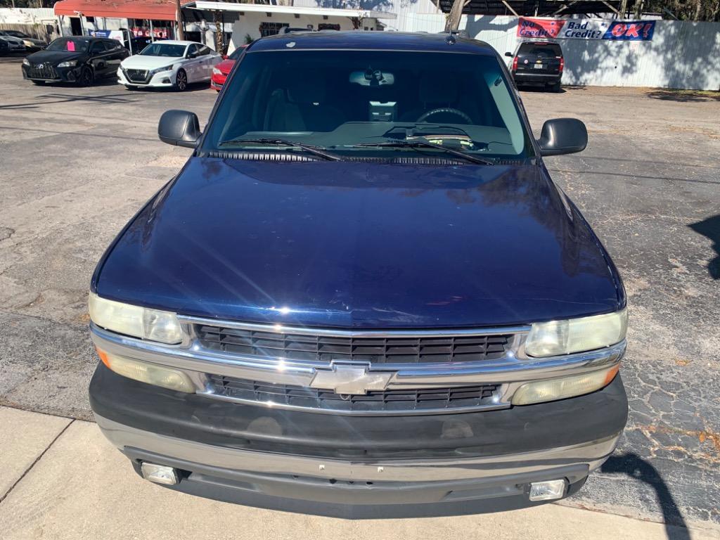 2005 Chevrolet Suburban 1500 LS photo