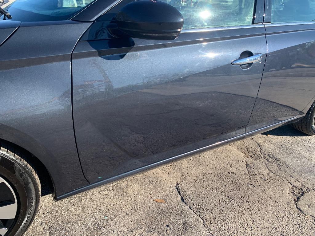2020 Nissan Altima SL photo