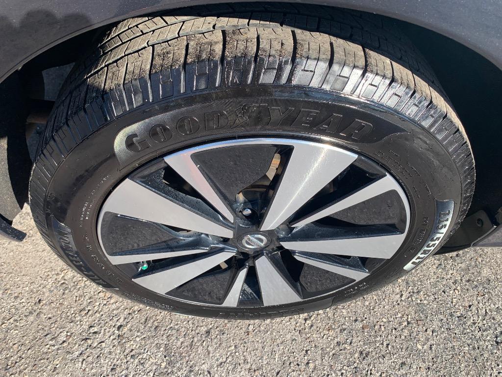 2020 Nissan Altima SL photo