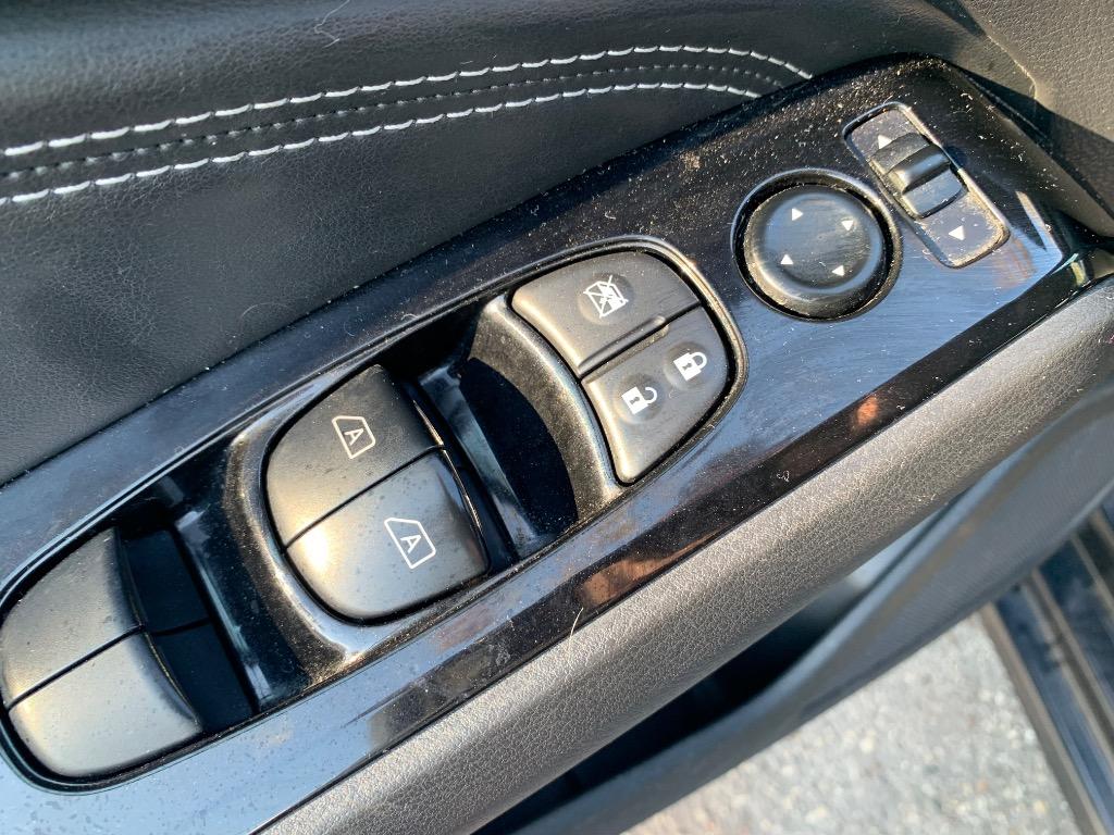 2020 Nissan Altima SL photo