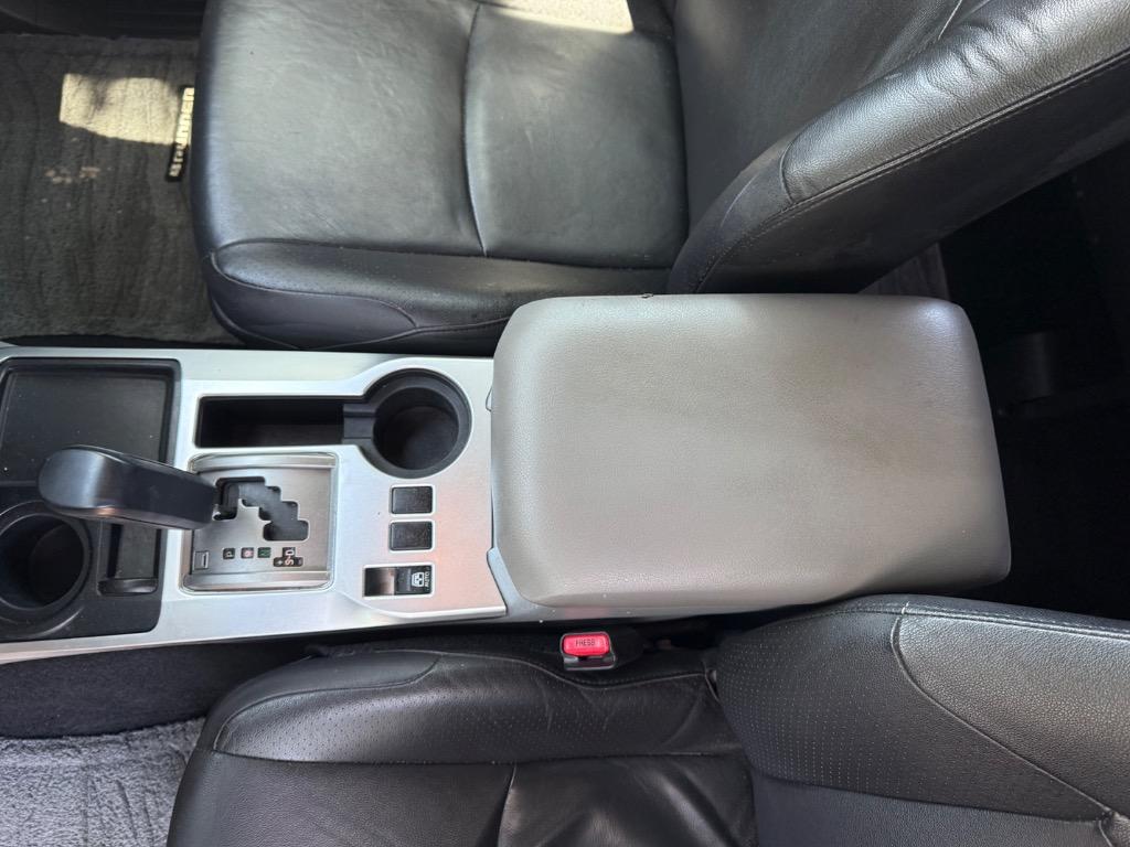 2010 Toyota 4Runner Limited photo