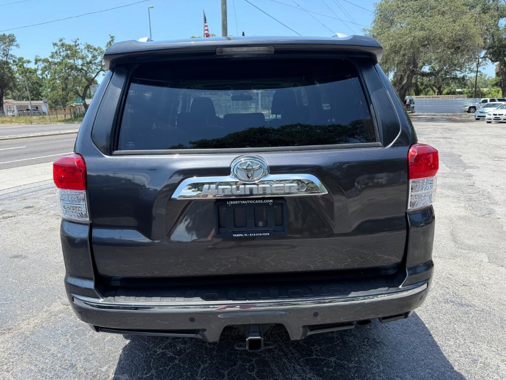 2010 Toyota 4Runner Limited photo