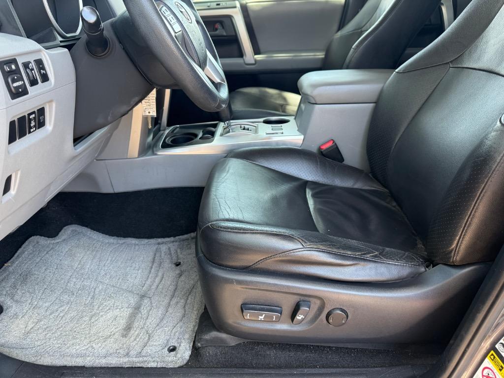 2010 Toyota 4Runner Limited photo