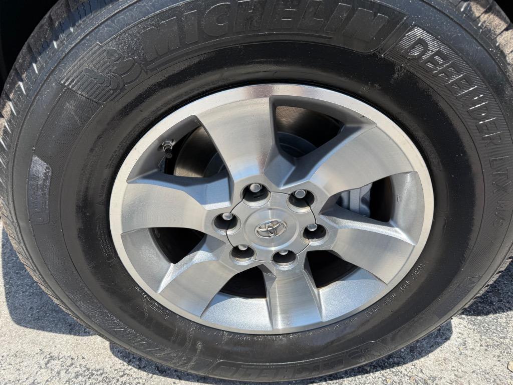 2010 Toyota 4Runner Limited photo