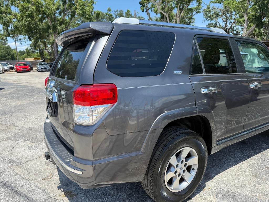 2010 Toyota 4Runner Limited photo