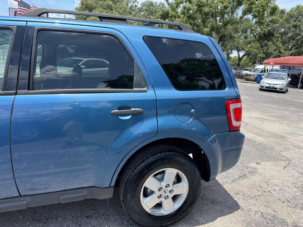 2010 Ford Escape XLT photo