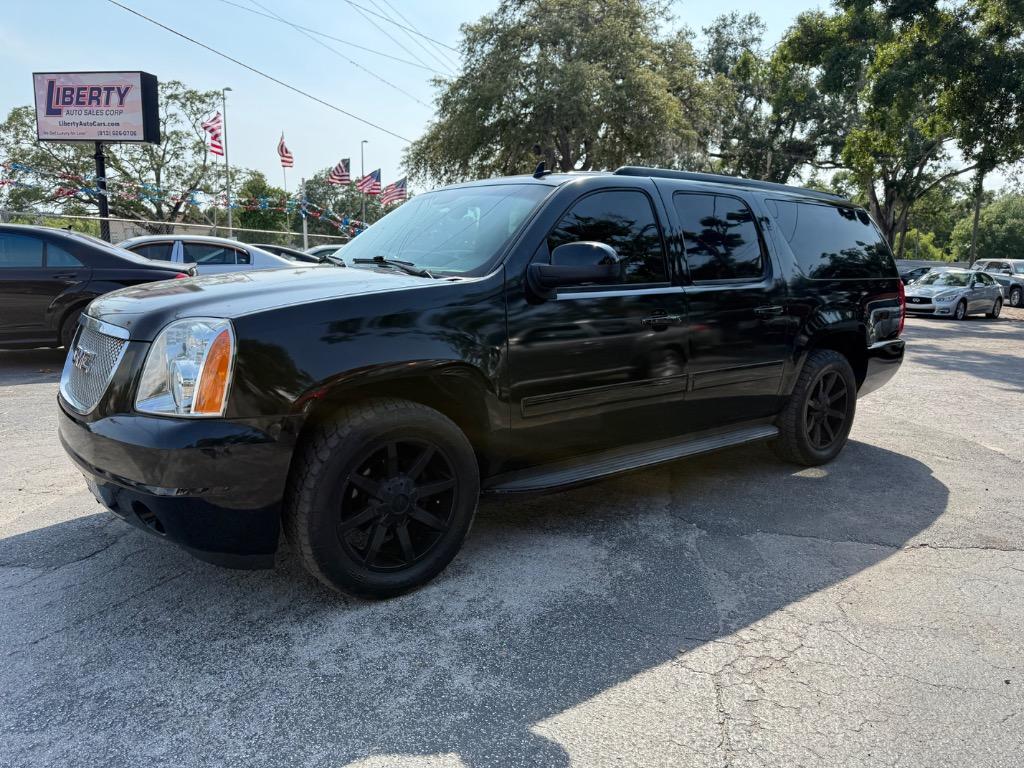 2011 GMC Yukon XL Denali photo