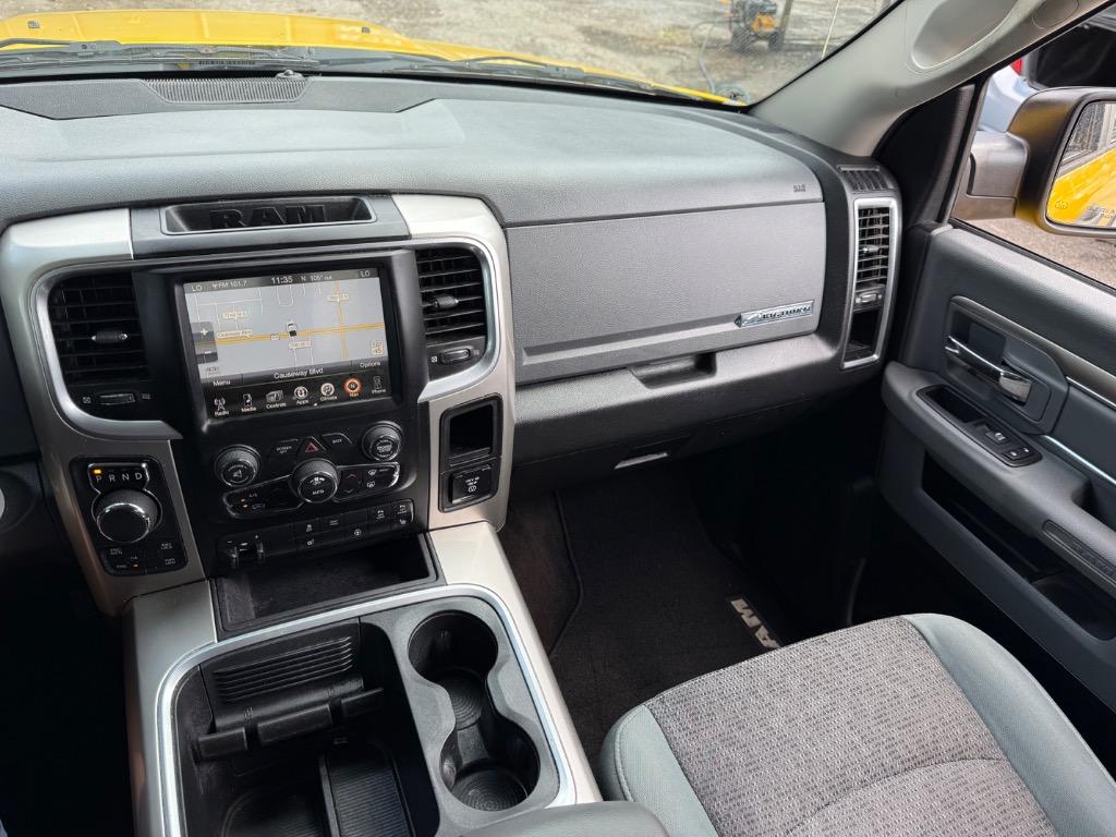 2016 RAM 1500 SLT photo