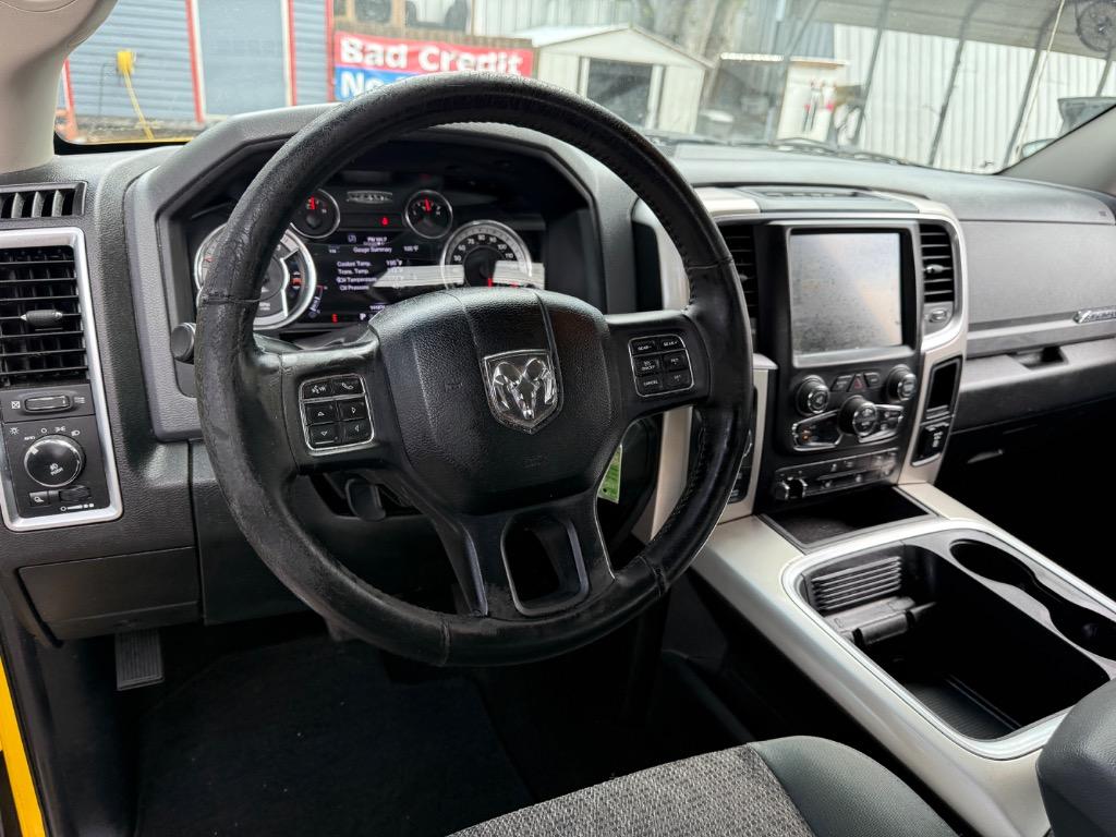 2016 RAM 1500 SLT photo