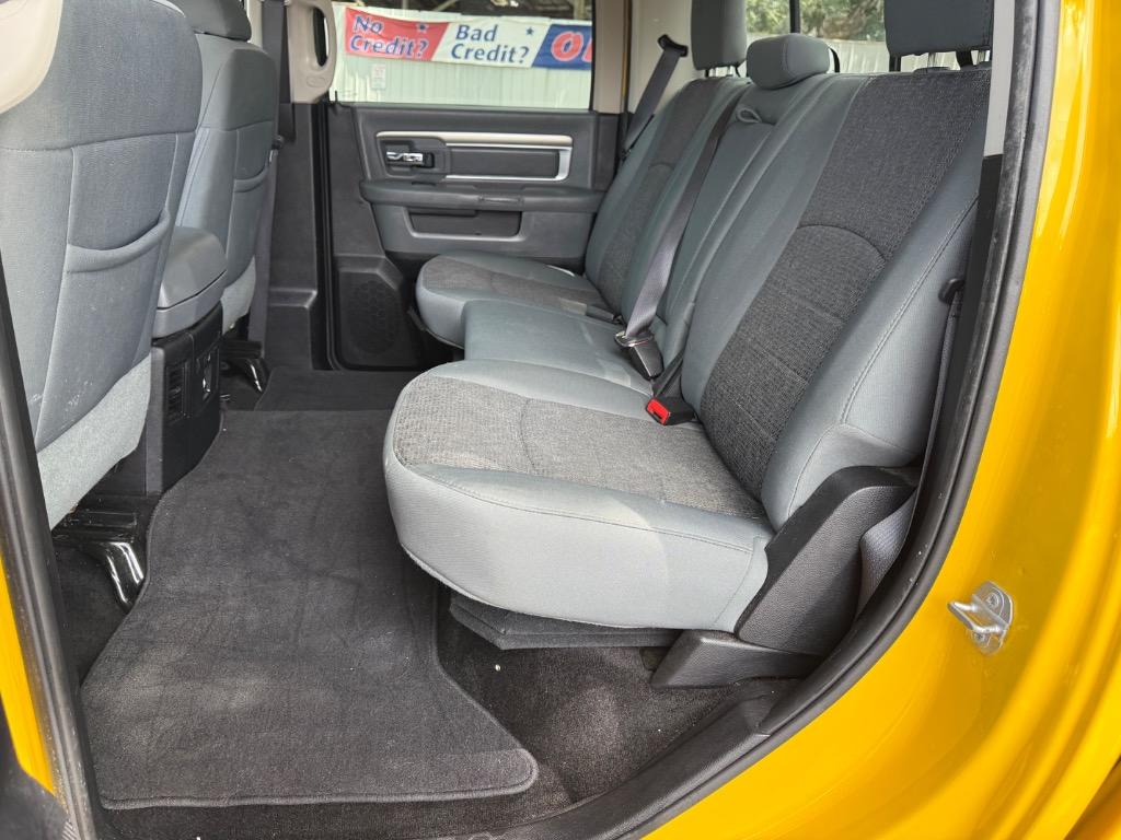 2016 RAM 1500 SLT photo