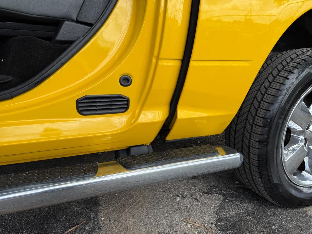 2016 RAM 1500 SLT photo
