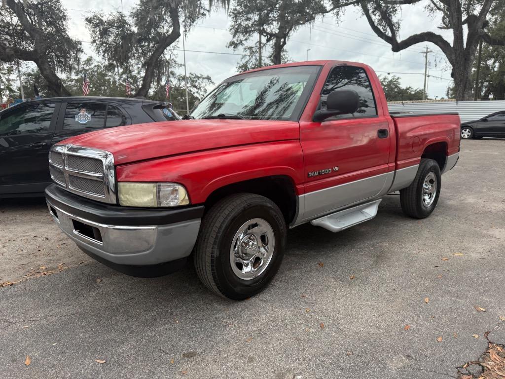 2001 Dodge Ram 1500 - $3,900
