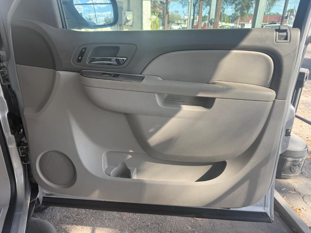 2014 Chevrolet Tahoe - $10,900