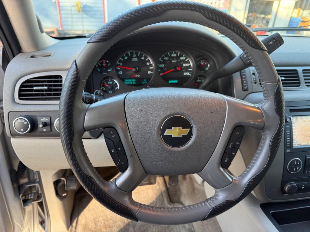 2014 Chevrolet Tahoe - $10,900