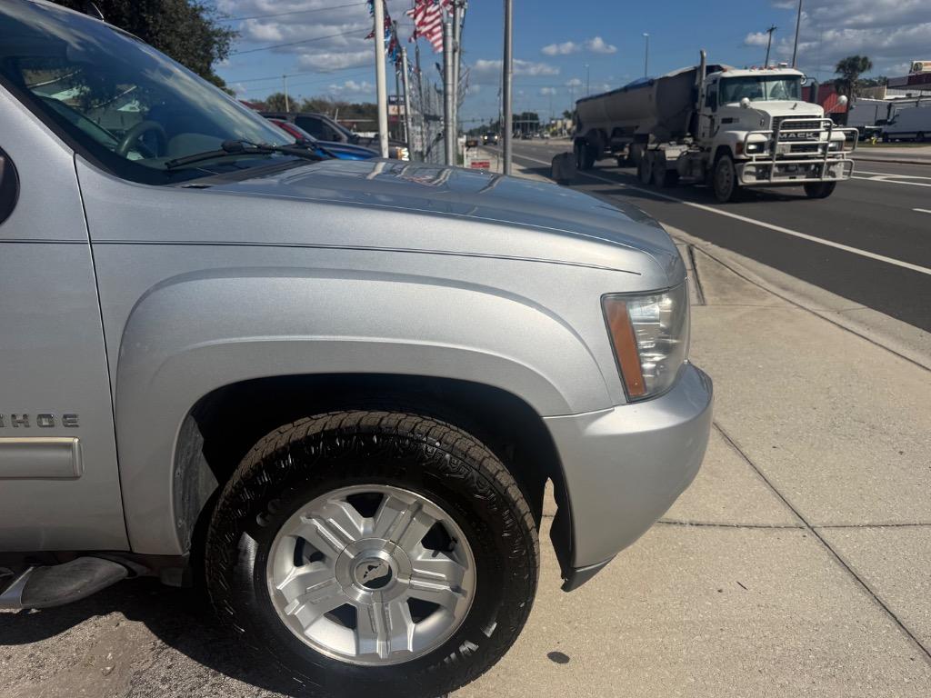 2014 Chevrolet Tahoe - $10,900