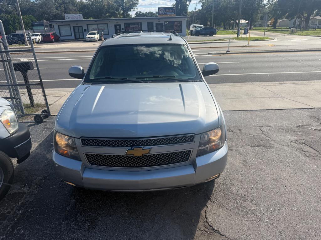 2014 Chevrolet Tahoe - $10,900