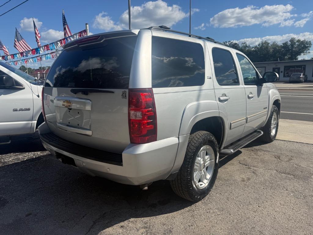 2014 Chevrolet Tahoe - $10,900