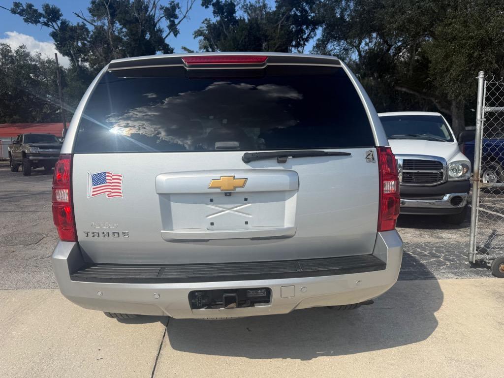 2014 Chevrolet Tahoe - $10,900