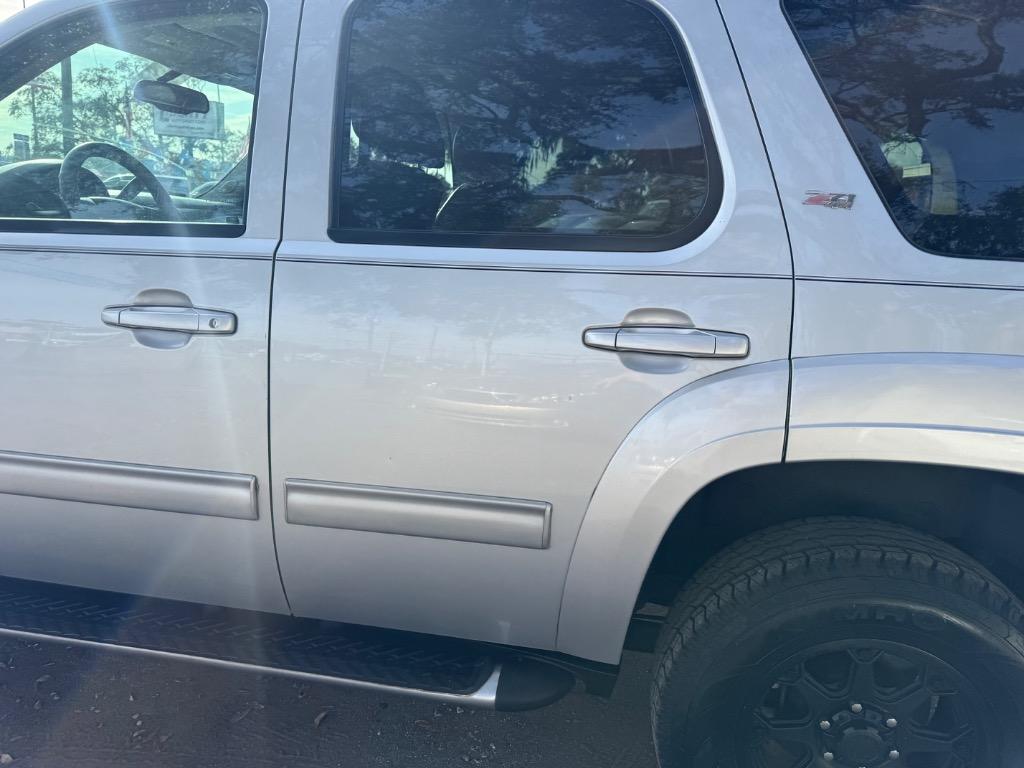 2014 Chevrolet Tahoe - $10,900