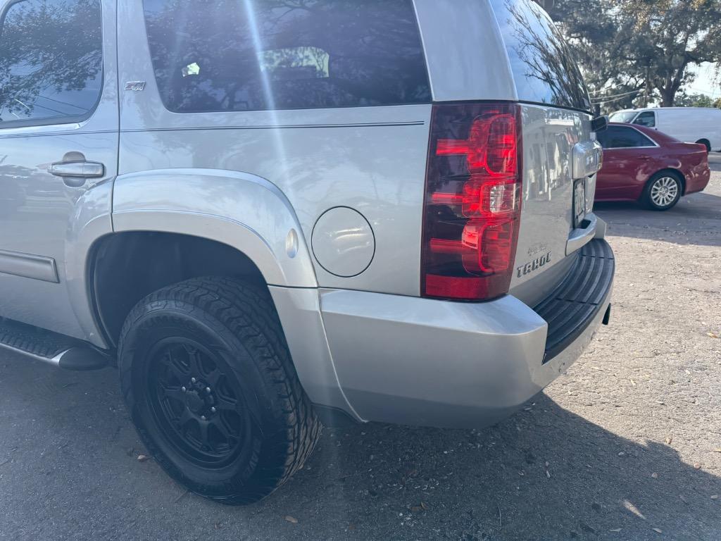 2014 Chevrolet Tahoe - $10,900