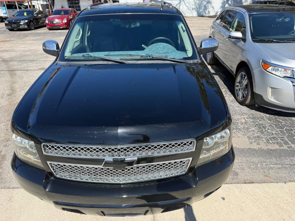 2009 Chevrolet Avalanche - $11,900