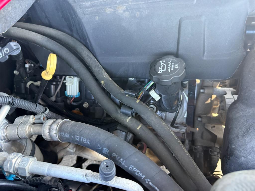 2009 Chevrolet Avalanche - $11,900