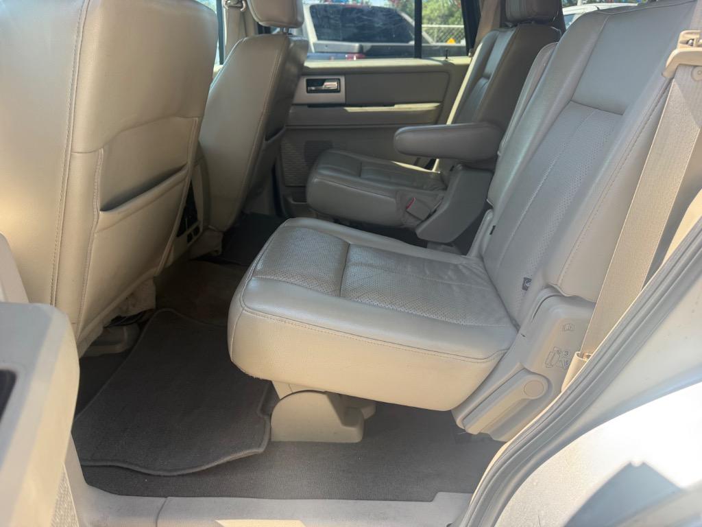 2012 Ford Expedition - $6,900