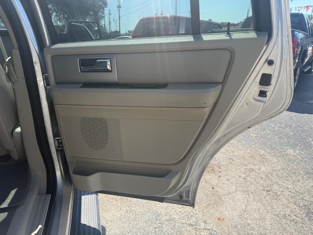 2012 Ford Expedition - $6,900