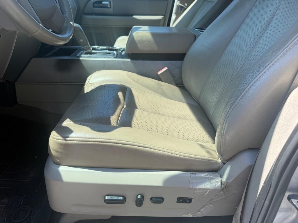 2012 Ford Expedition - $6,900