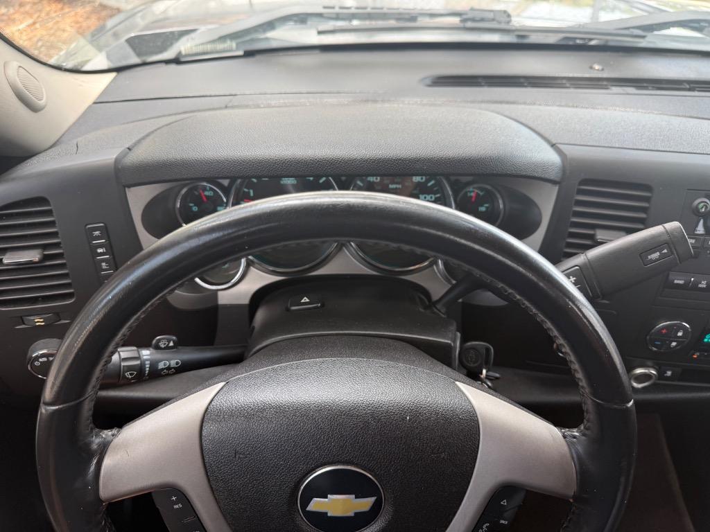 2011 Chevrolet Silverado - $14,900