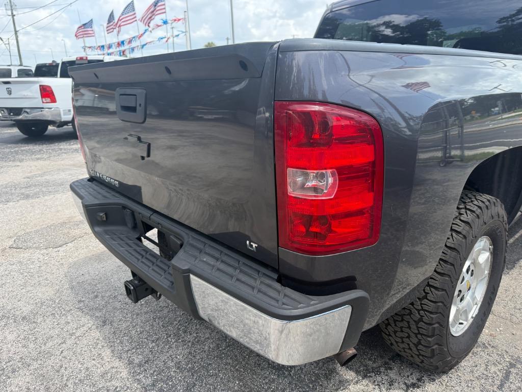 2011 Chevrolet Silverado - $14,900