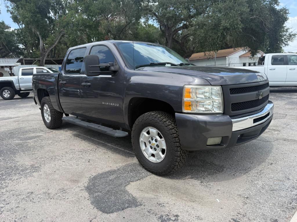 2011 Chevrolet Silverado - $14,900