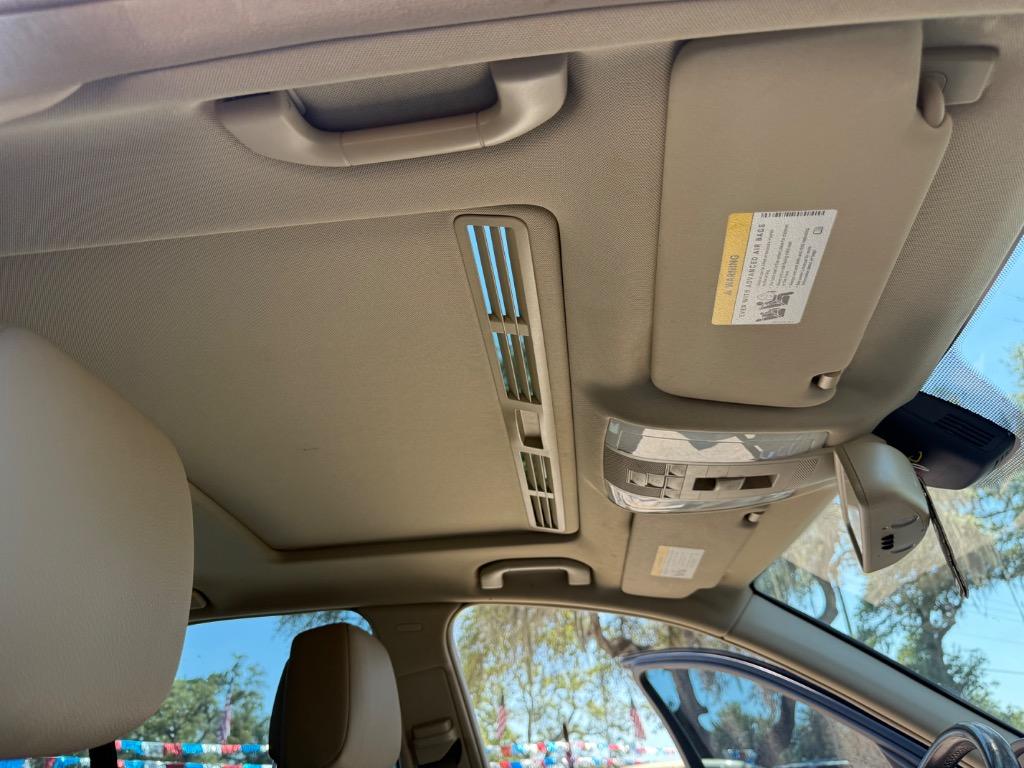 2012 Mercedes-Benz C Class - $6,900